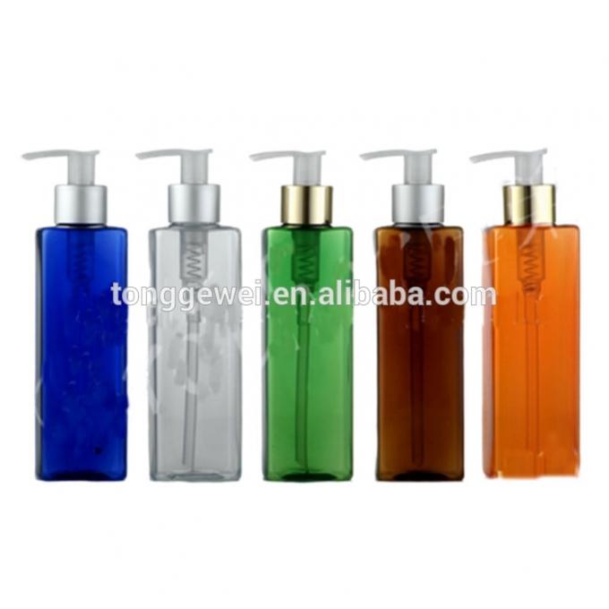 Botellas cuadradas plásticas francesas verdes claras blancas vendedoras calientes del champú de la loción de la bomba del espray del ámbar del animal doméstico de 50ml 100ml 250ml 500ml al por mayor